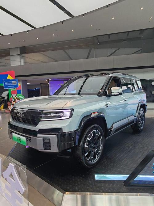佛山顺德区源维贝企业管理咨询比亚迪方程豹硬派越野的爆款，英菲尼迪35周年与你共成长